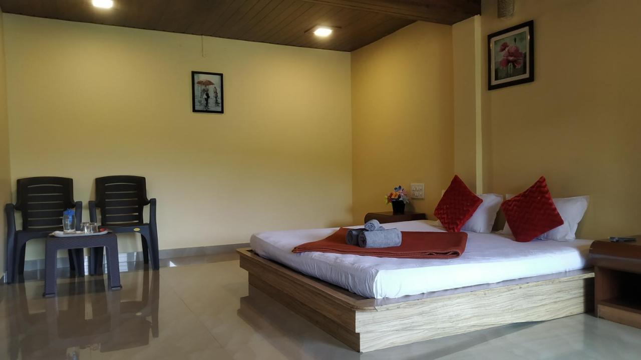 Bluebell Residency Hotel Mahabaleshwar Exterior photo
