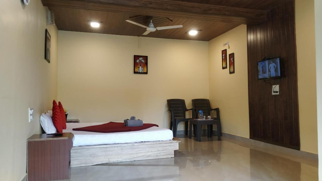 Bluebell Residency Hotel Mahabaleshwar Exterior photo