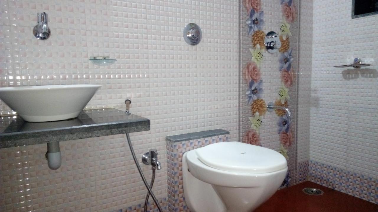 Bluebell Residency Hotel Mahabaleshwar Exterior photo